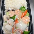 Best Three Seafood Combination in Burlington, KY